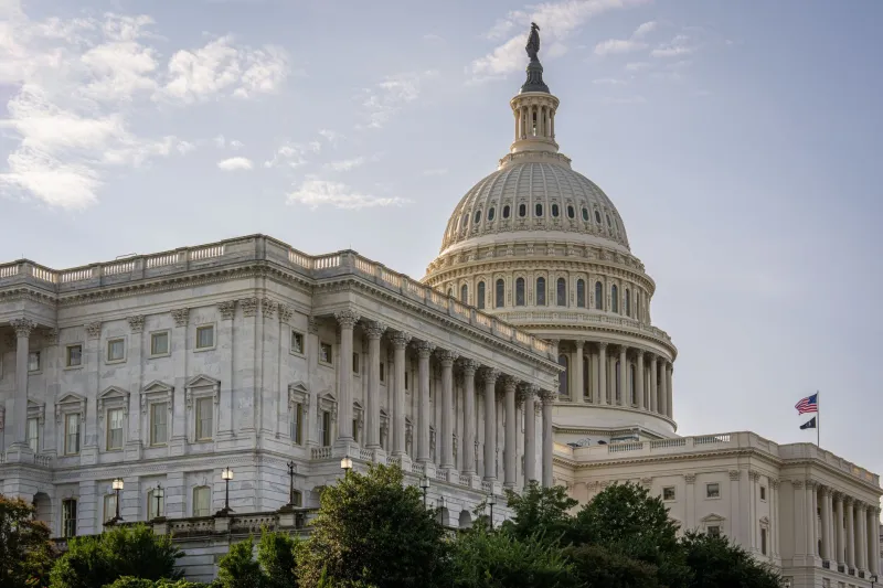 Vanishing Act: The Slow Extinction of the Congressional Middle Ground